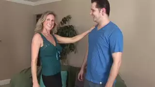 MILF LIKES YOUNG COCK!!!