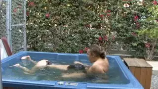 Sindee Jennings dives to suck his dick in pool.