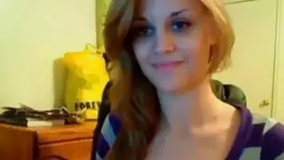 Webcam Babe Fingers Her Asshole