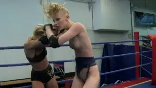 Gitta Blond and Bianka Lovely undressing each other in fight